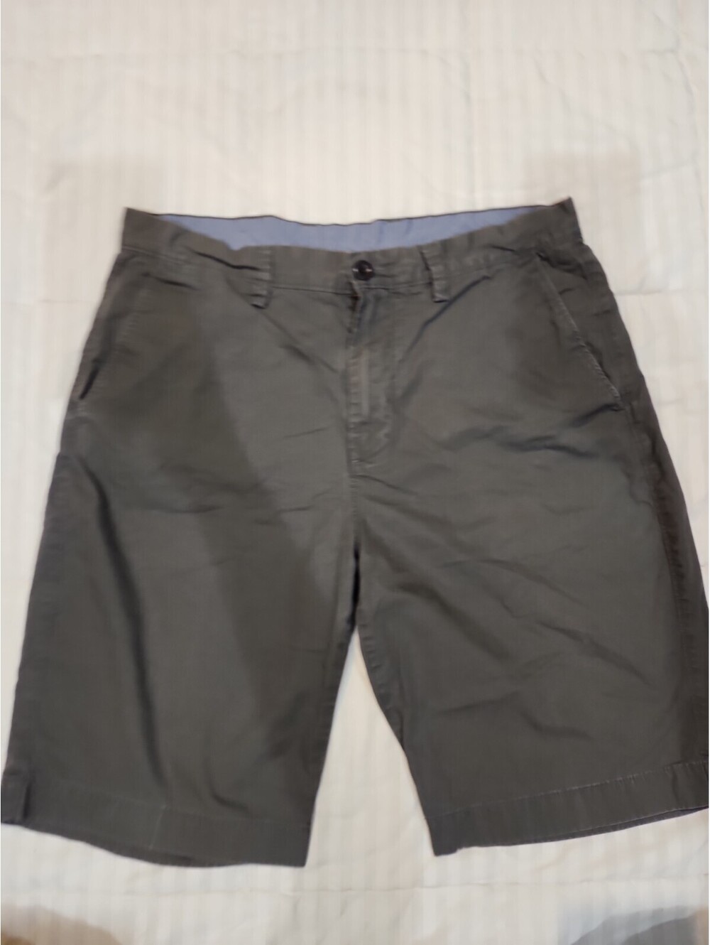 J.CREW Men's Green Cotton Chino Shorts Solid Flat Front Zip Pockets 33 RN 77388